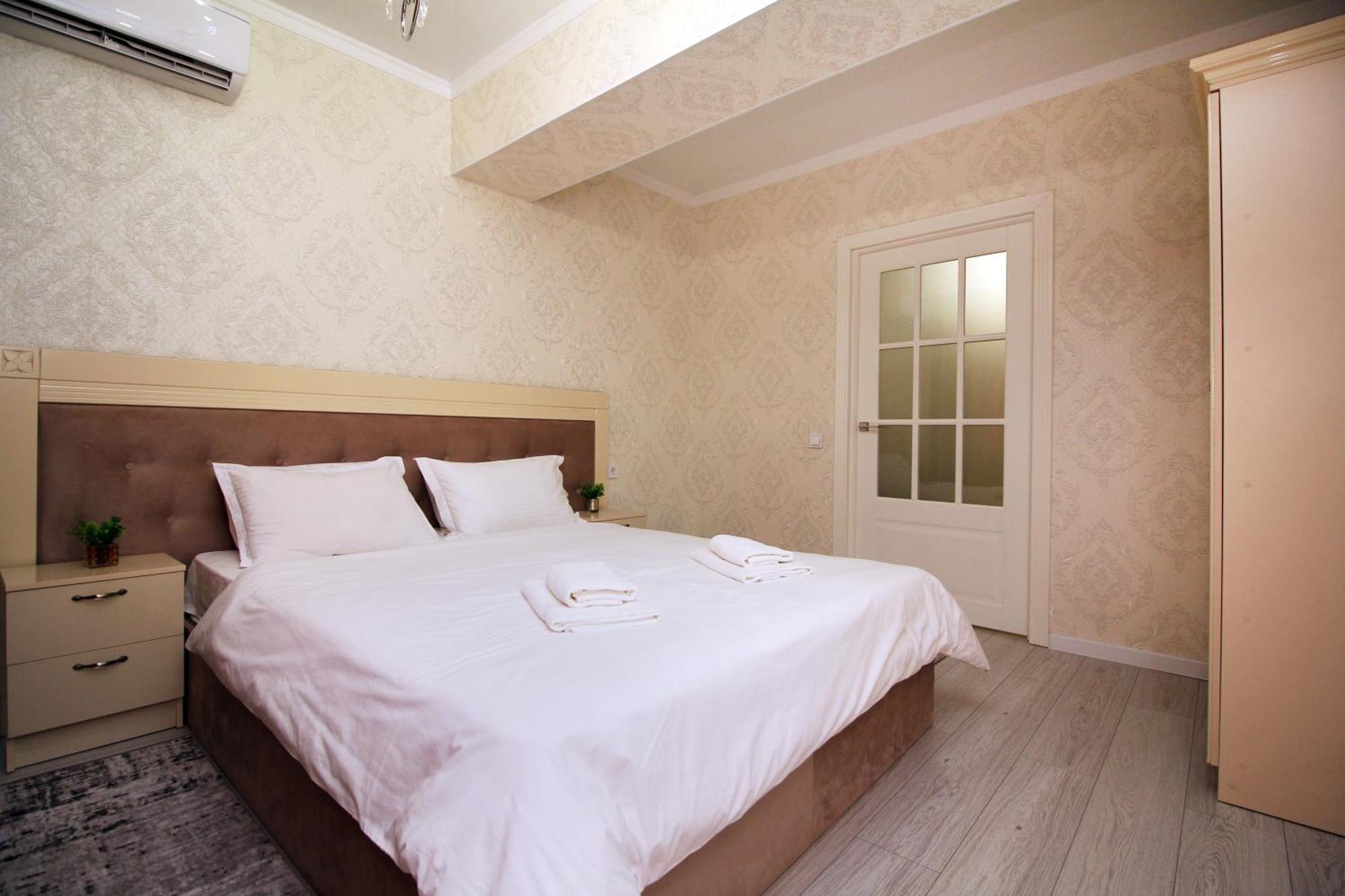 Your Home Away From Home 213 阿拉木图 外观 照片