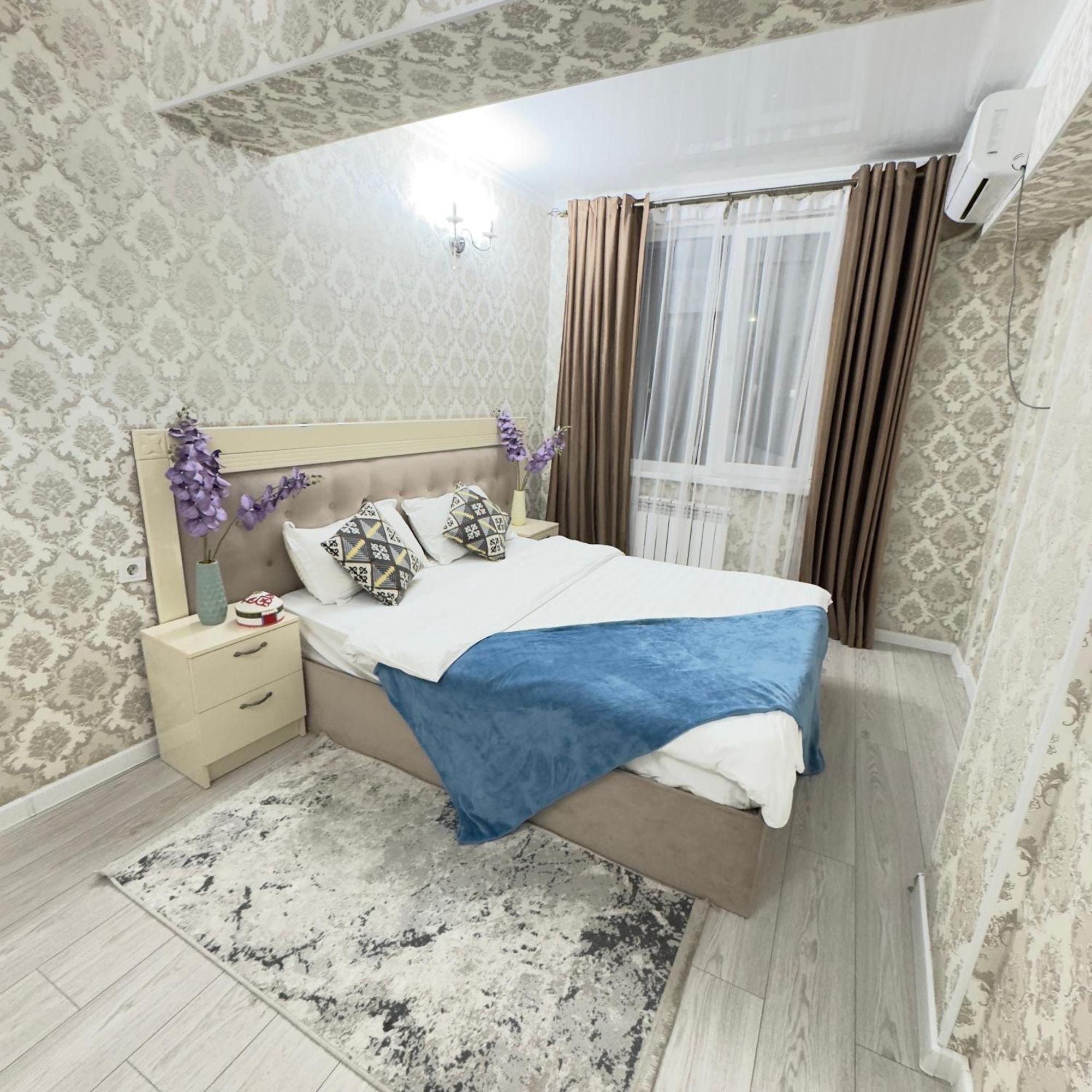 Your Home Away From Home 213 阿拉木图 外观 照片